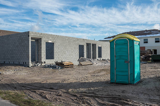 Professional porta potty rental in Vista Santa Rosa, CA